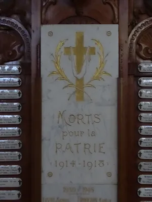 Monument aux Morts de l'Église Notre-Dame de Mirambeau