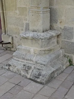 Calvaire de l'Église de Saint-Bonnet-sur-Gironde