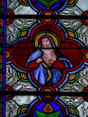 Vitrail Baie 6 dans l'Église Notre-Dame de l'Assomption de Mirambeau